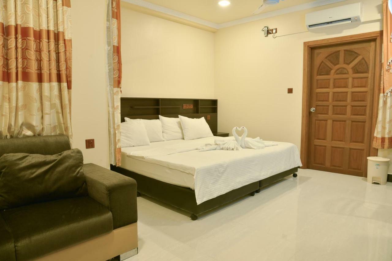 Nalaveshi Inn Đảo Đảo Huraa Ngoại thất bức ảnh