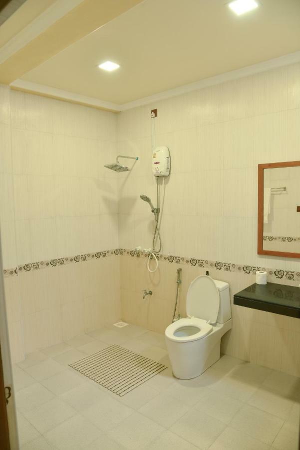 Nalaveshi Inn Đảo Đảo Huraa Ngoại thất bức ảnh